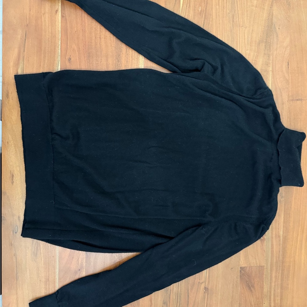 Express Men's Classic Black Turtleneck Sweater XL